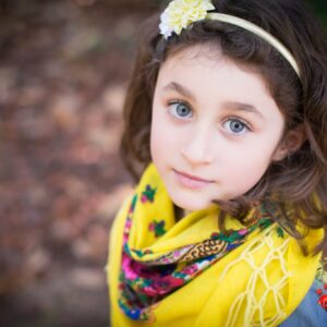 foulard jaune enfant mariochka
