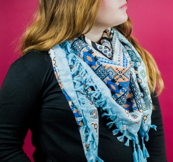 foulard rock bleu ciel