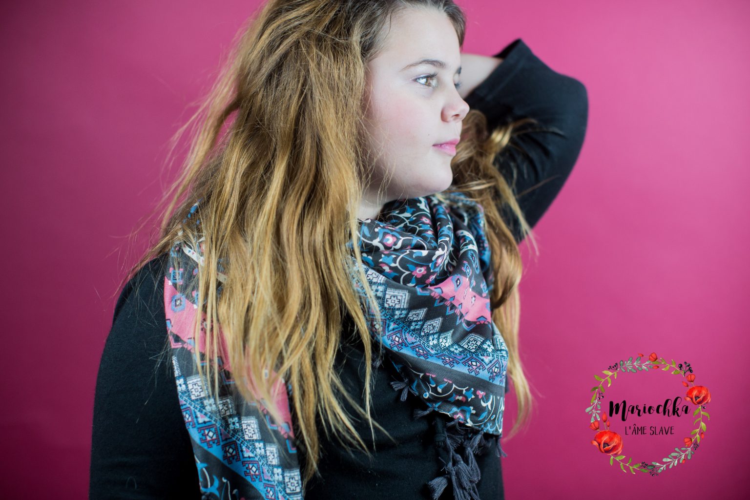 foulard rock gris- noir et rose